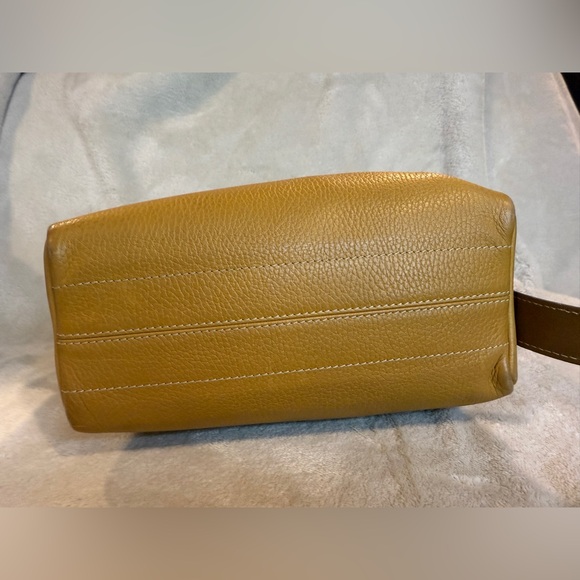 Loewe Brown Camel Amazona Anagram Crossbody Shoulder Bag - Picture 5 of 16